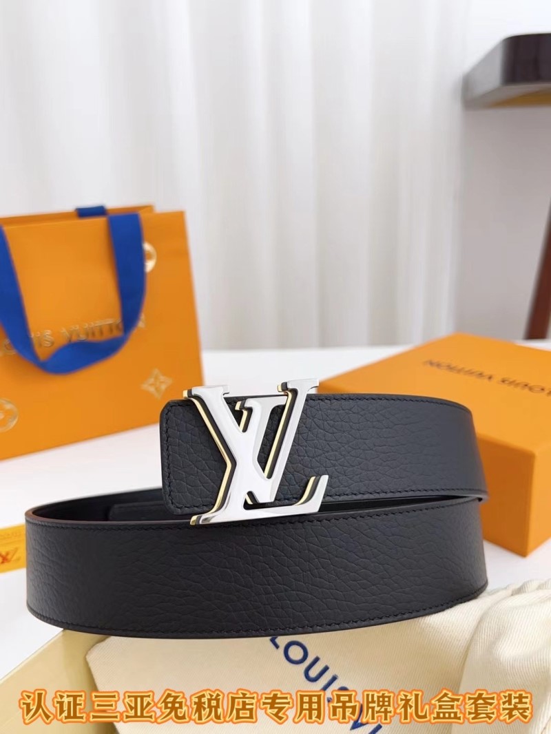 LOUIS VUITTON Belts